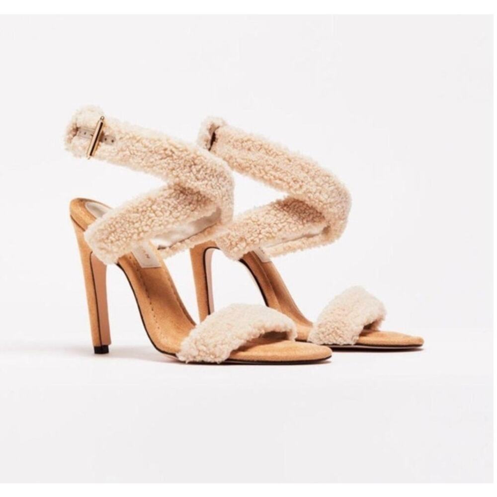 Good American Sherpa Heels sz 7